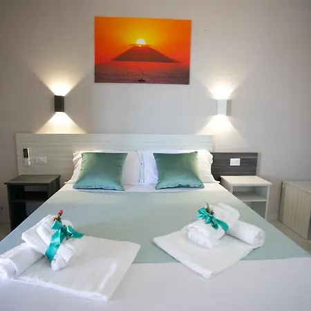 Leonida Frühstückspension Tropea