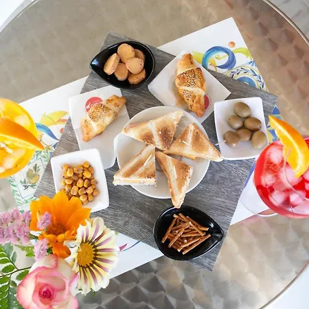 Bed and breakfast Leonida 4*