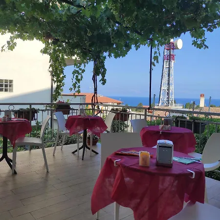 Leonida 4* Tropea