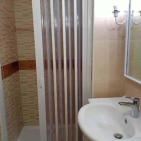 B&B Leonida 4*