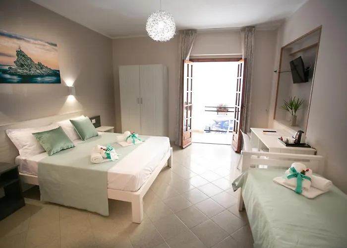 Bed & Breakfast Leonida 4*